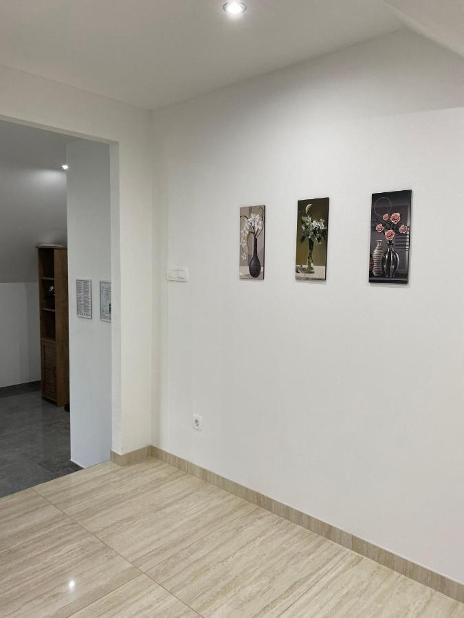 Apartma Azurre Appartement Postojna