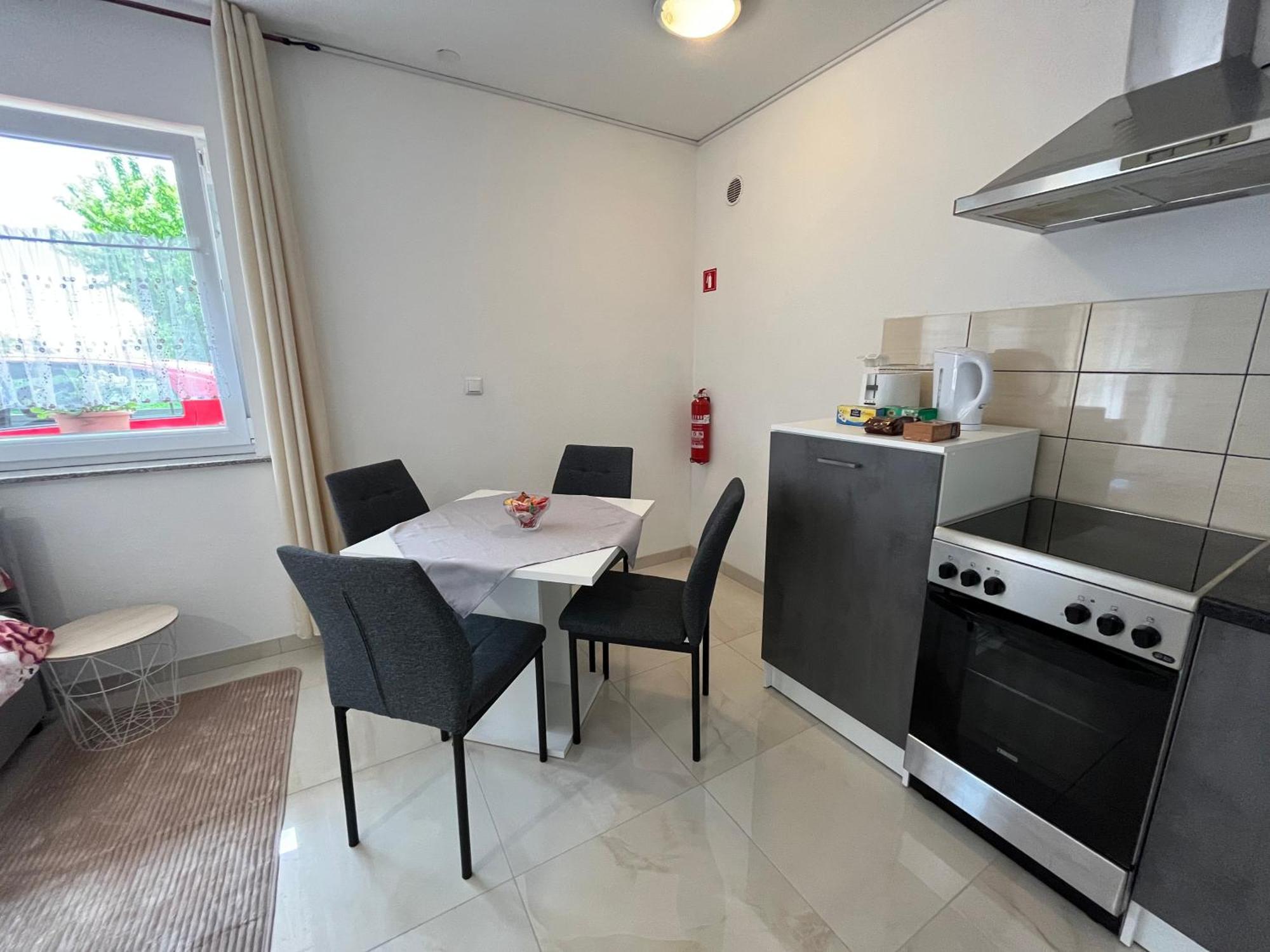 Apartma Azurre *